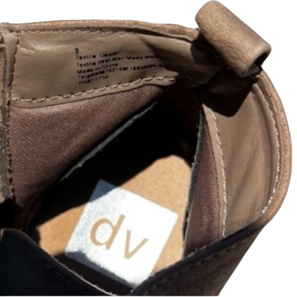 🌻Dolce Vita Vegan Suede Leather Wrapped Wedge Pumps Size 9